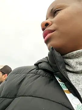 Jeniffer Jarvis online show from February 2, 10:36 am