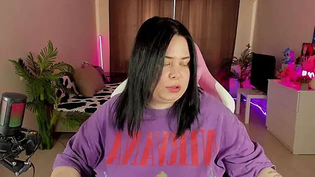 Akemi BBW online show from September 16, 7:16 am