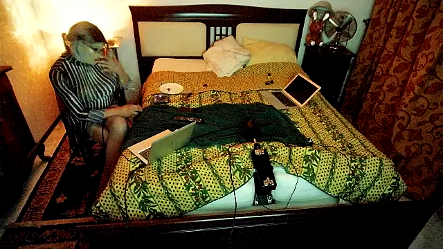 CharlotteVixxens online show from April 7, 11:07 pm