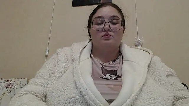  mika in passion online show from September 28, 7:30 pm