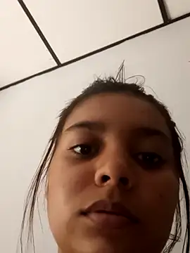 stefanie010 online show from September 19, 6:29 pm