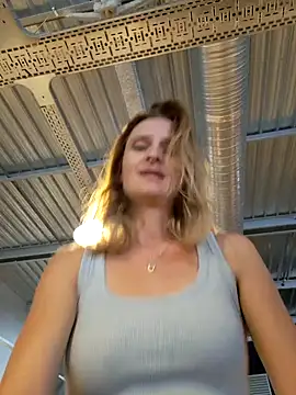 Miroslava17 online show from October 25, 2:35 pm