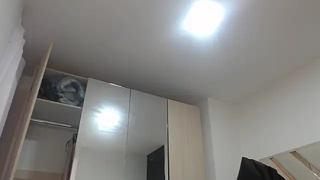 fairylatin222 online show from October 21, 10:41 am