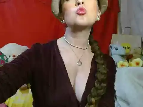 hottieperla online show from February 26, 9:25 pm