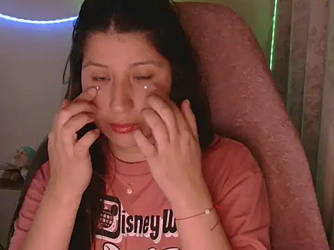 has Zky online show from December 22, 3:42 am