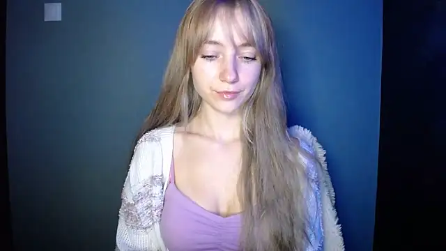 LuciaYoung online show from October 15, 6:32 pm