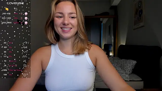 ThreeshaWhite online show from September 15, 6:54 am