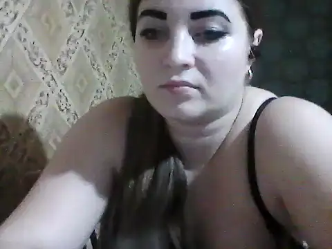 Elizabeth Meow online show from December 14, 8:14 pm