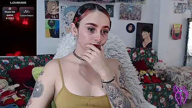 kitty22  online show from January 8, 2:43 pm