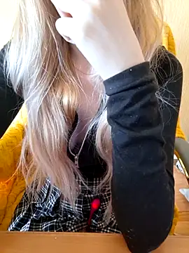 Elza kom online show from March 19, 6:51 am