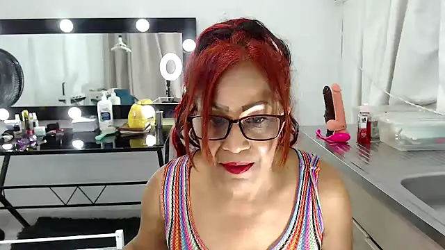 keyla-sensual online show from May 5, 11:08 pm