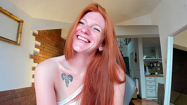 Aliceginger99 online show from October 2, 7:35 am