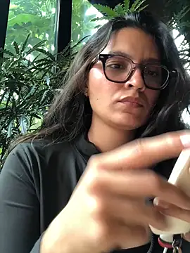 Gia Mazzon online show from March 24, 5:40 pm