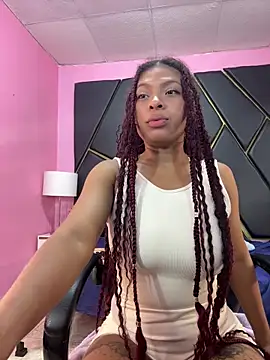 Naomi Tylers online show from September 27, 11:01 pm