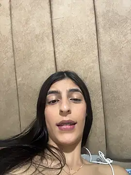 cristel 17 online show from February 3, 4:34 pm