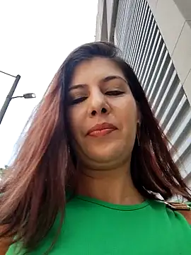 scarlett moore online show from December 18, 3:17 pm