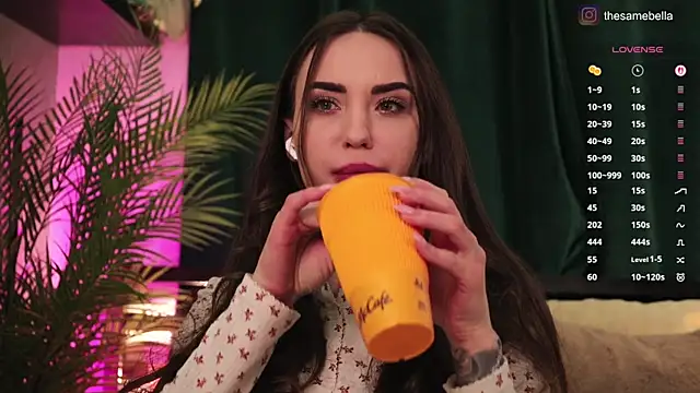 BabyYoda- online show from April 21, 1:42 am