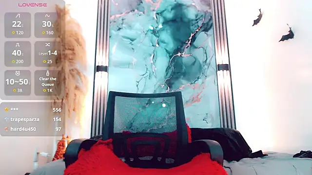 hilary rodriguez online show from September 25, 7:23 pm