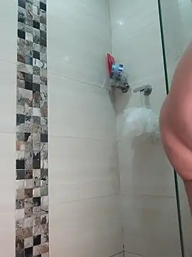 Lia Hurley online show from March 12, 12:08 pm