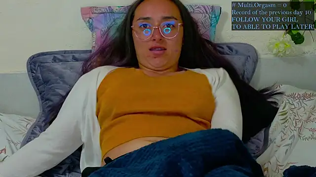 Hot Candy  online show from May 26, 1:49 am