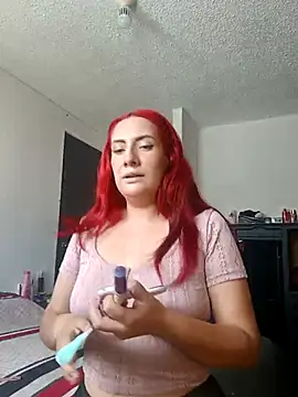 Dayan9806 online show from October 3, 4:45 pm