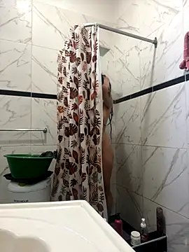 melisabunnny online show from September 28, 8:25 pm