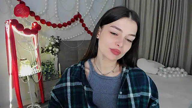 ContinentOfTranquility online show from April 6, 4:46 am