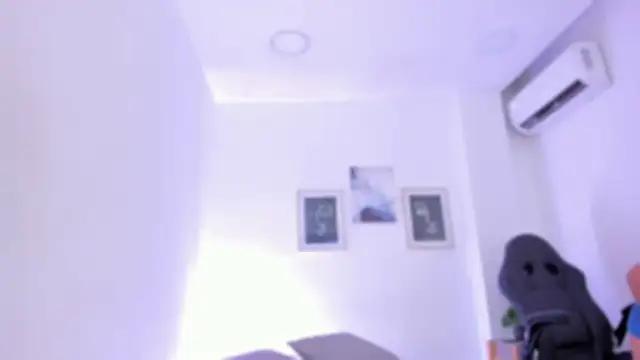 emelie 89 online show from October 1, 1:16 pm