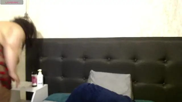 Danielaa a online show from December 3, 12:13 am