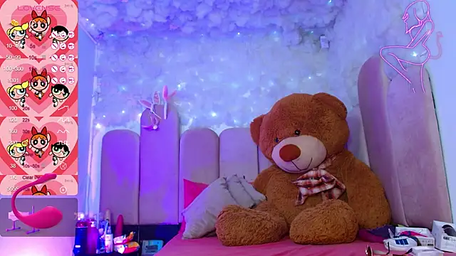 puca ebony online show from September 12, 8:38 pm