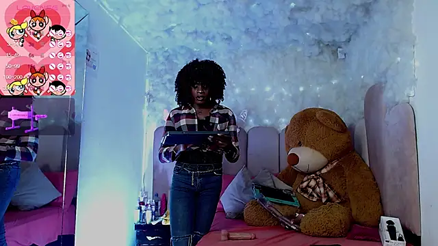 puca ebony online show from September 27, 8:49 pm