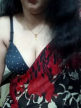 Priya Boudi online show from October 25, 6:37 pm