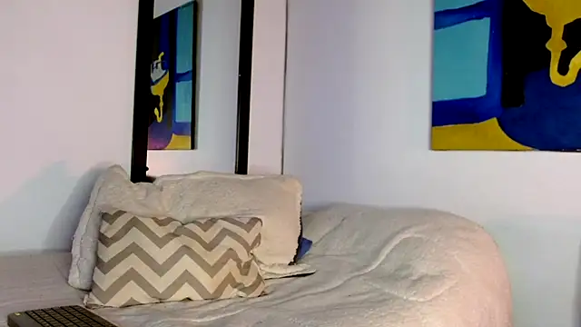 alana valdiri online show from September 8, 10:09 pm