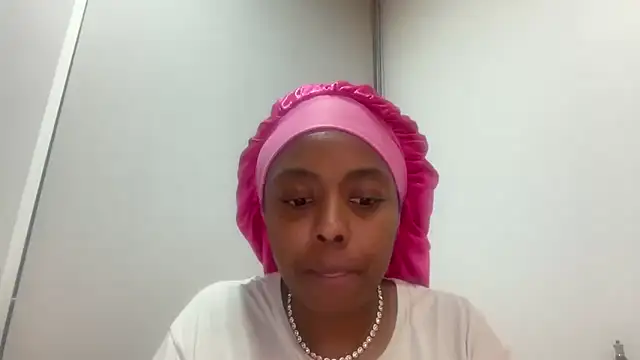 ChocolateCakeQueen online show from February 10, 12:24 am