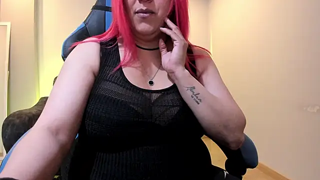 Sammy owens  online show from October 8, 12:31 pm