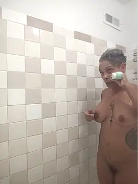 CeceilaMoon online show from February 3, 4:56 pm