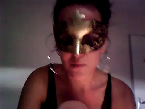 Masquegirlmysterious online show from October 1, 1:16 pm