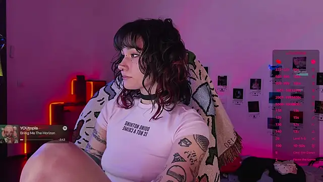 deadlysweet online show from October 20, 1:08 am