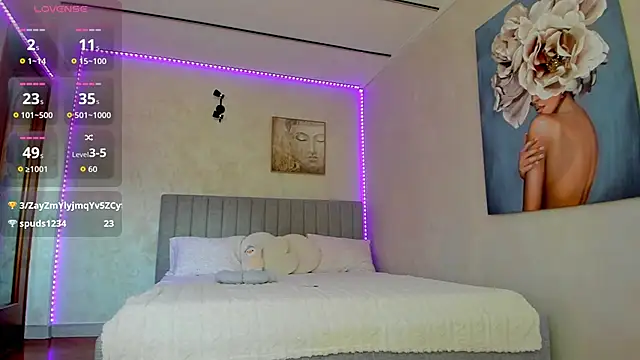 Selena Reeves online show from May 25, 7:07 am