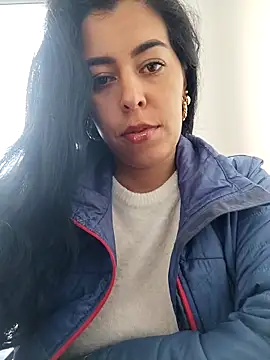 Emily Wane online show from April 15, 5:13 pm