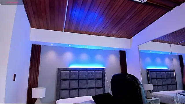 victoria mooree online show from February 23, 5:56 pm