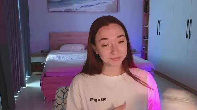 YasmineWest online show from March 23, 6:30 am