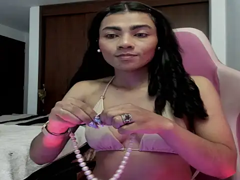 Lilithsabeth online show from April 11, 9:40 pm