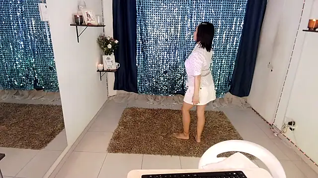 Latin Lola online show from March 10, 7:18 pm