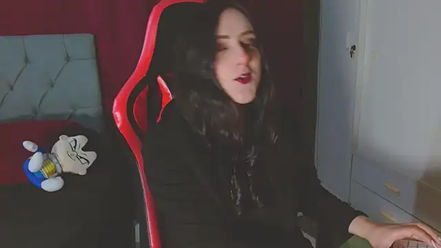 Noamartin  online show from December 20, 11:20 pm