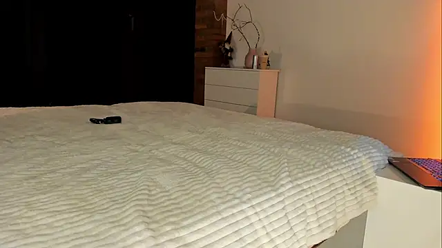 Rachel Rey online show from January 13, 6:23 pm