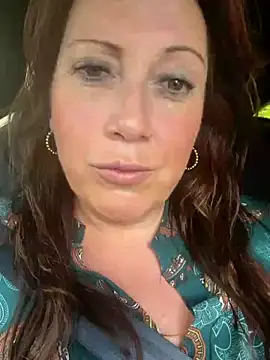 xsexycurvymilf online show from May 21, 4:49 pm