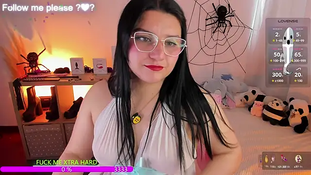 catha cat online show from October 6, 6:23 pm