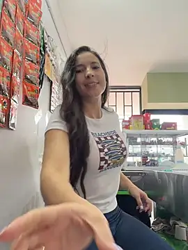 LittleDoll    online show from February 12, 2:41 pm