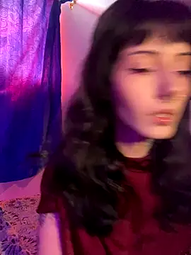 LiliJones  online show from October 20, 3:48 pm